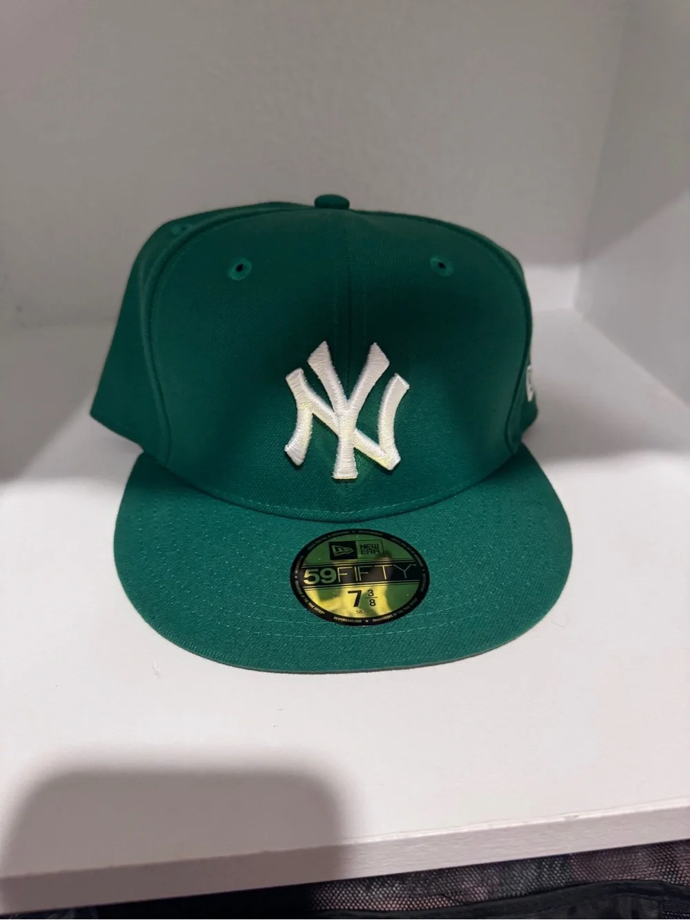 New Era Kids' Green NY Yankees Fitted Cap with White Logo